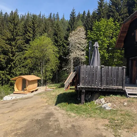 Waldhuette Stifthube Apartmán Obertal